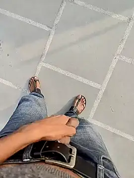 Player Aadi online show from 12/26/24, 03:38