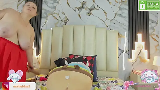 mollieblue69 online show from 03/15/25, 07:05