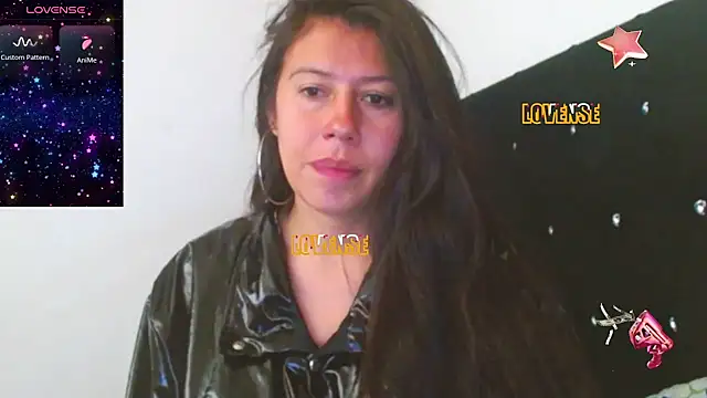 Snapshot of sandyquinnxx chatting on 06/25/26, 04:00 sandyquinnxx online show from 06/25/26, 04:00