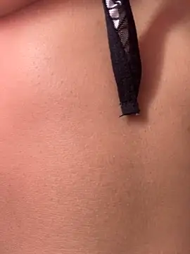 Anamhenao online show from 02/01/26, 01:42