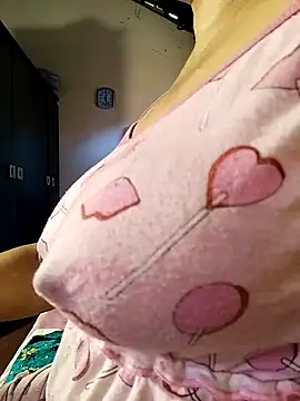 Snapshot of tharu_sweet chatting on 03/23/25, 06:58 tharu sweet online show from 03/23/25, 06:58