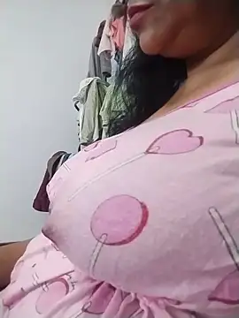 Snapshot of tharu_sweet chatting on 05/26/26, 01:51 tharu sweet online show from 05/26/26, 01:51