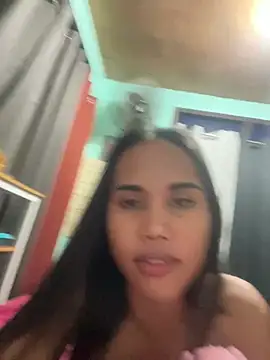 Laura yourhottestbabe123 online show from 02/04/25, 06:49