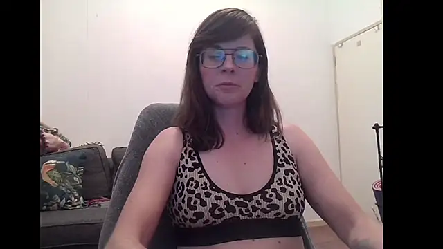 SavannaGirly online show from 02/13/26, 12:23