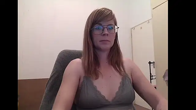 Snapshot of SavannaGirly chatting on 06/04/26, 08:31 SavannaGirly online show from 06/04/26, 08:31
