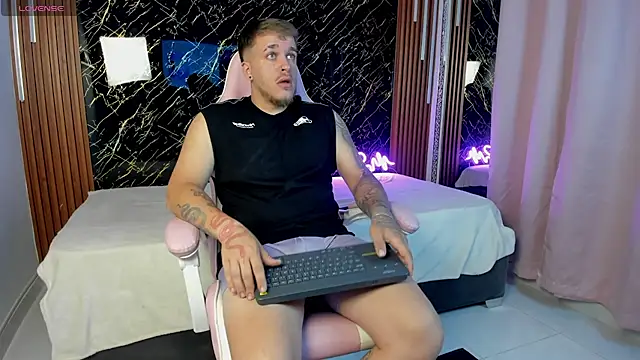 keane lee online show from 01/10/26, 01:13