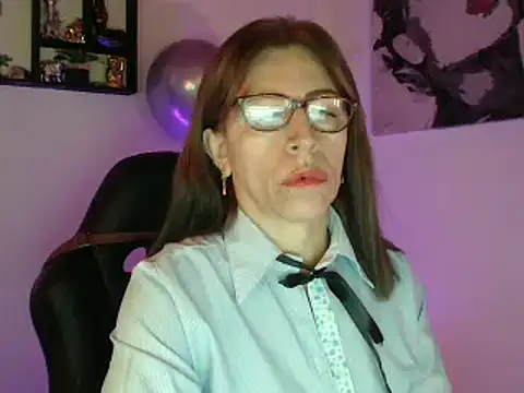 Chayla Ruiz online show from 03/03/25, 09:26