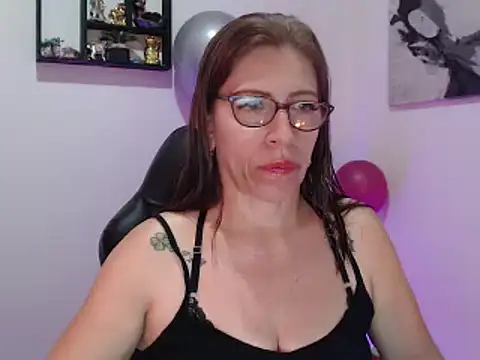 Chayla Ruiz online show from 03/13/25, 09:37