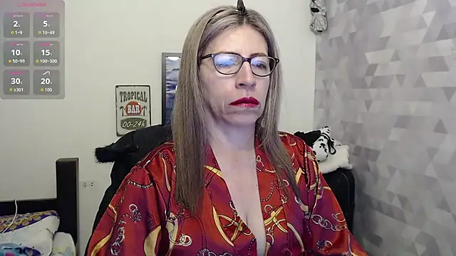 Chayla Ruiz online show from 09/20/25, 11:11