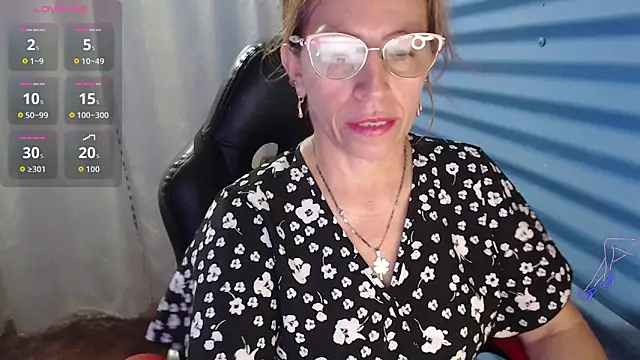 Chayla Ruiz online show from 05/08/26, 01:16