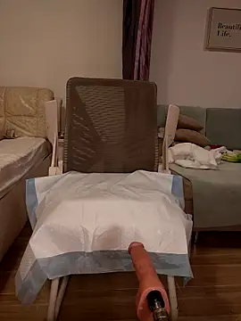 LILYsweetfcup online show from 04/15/26, 01:07