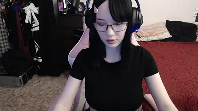 Maya Viola online show from 03/03/25, 08:38