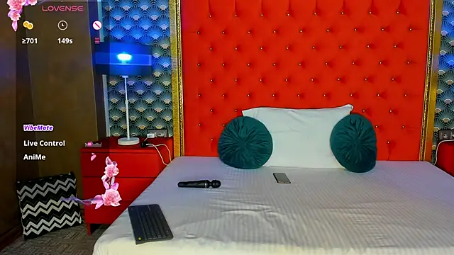 VallerieJones online show from 03/08/25, 07:20