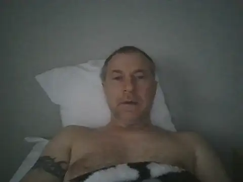 mustang69696 online show from 11/06/25, 11:11