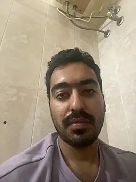 Snapshot of Vikram9918 chatting on 12/08/24, 02:41 Vikram9918 online show from 12/08/24, 02:41