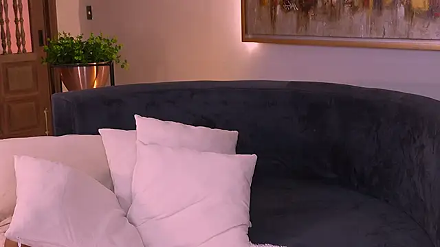 KateSunder online show from 05/11/26, 02:45