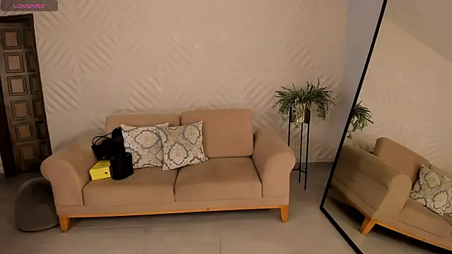 KateSunder online show from 06/03/26, 04:01
