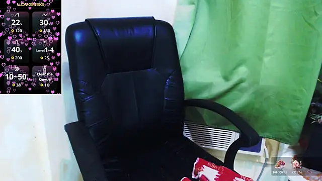 Alliayah Hollyx online show from 12/21/25, 05:36