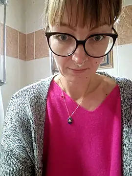 Snapshot of MissMialicious chatting on 02/09/25, 07:38 MissMialicious online show from 02/09/25, 07:38