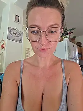 MissMialicious online show from 07/25/26, 07:28