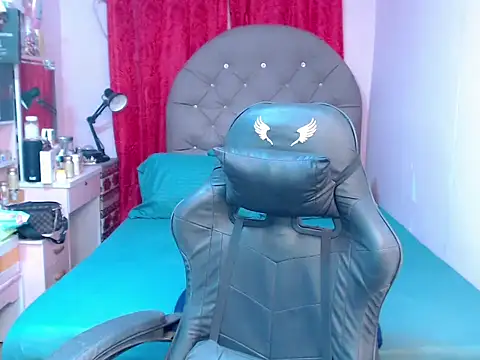 TSDESIREcindy29 online show from 01/16/26, 09:13