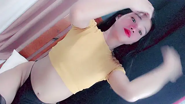 Snapshot of amomentoflust69 chatting on 02/26/26, 06:12 amomentoflust69 online show from 02/26/26, 06:12