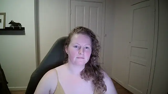 Girlnina-1995 online show from 01/02/25, 06:12