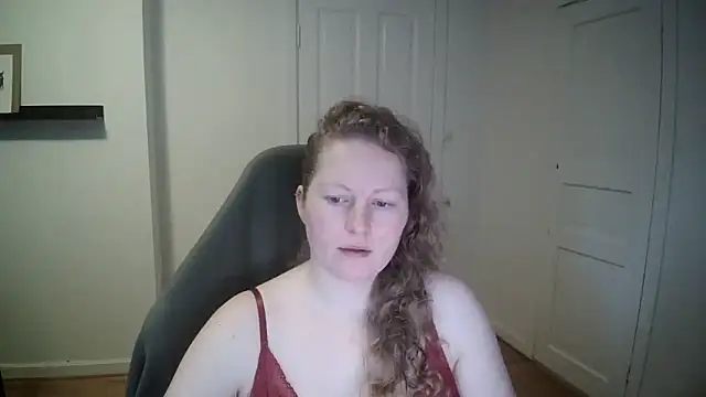 Girlnina-1995 online show from 01/13/25, 10:03