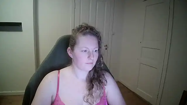 Girlnina-1995 online show from 01/27/25, 05:48