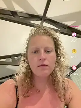 Girlnina-1995 online show from 06/02/26, 05:37
