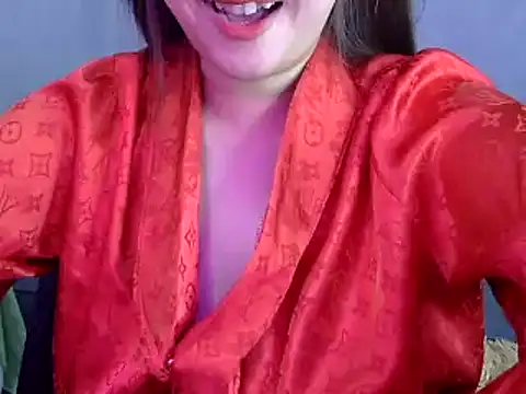 Bee 2k online show from 02/09/25, 05:19