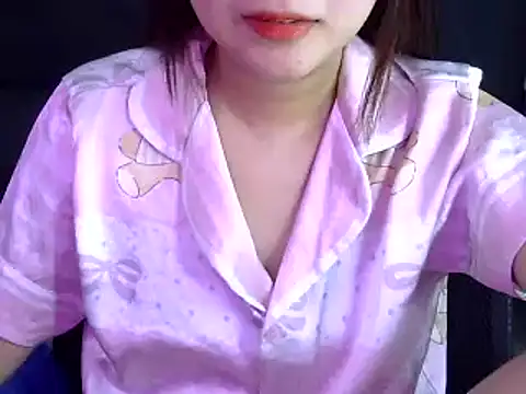 Bee 2k online show from 10/06/25, 04:32