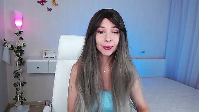 Snapshot of wendifoste chatting on 12/02/24, 06:54 wendifoste online show from 12/02/24, 06:54