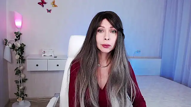 Snapshot of wendifoste chatting on 12/18/24, 07:19 wendifoste online show from 12/18/24, 07:19