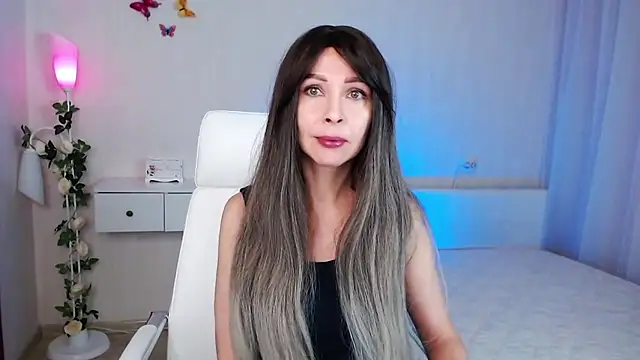 Snapshot of wendifoste chatting on 12/24/24, 06:17 wendifoste online show from 12/24/24, 06:17