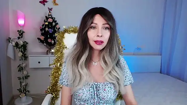 Snapshot of wendifoste chatting on 12/25/24, 08:07 wendifoste online show from 12/25/24, 08:07