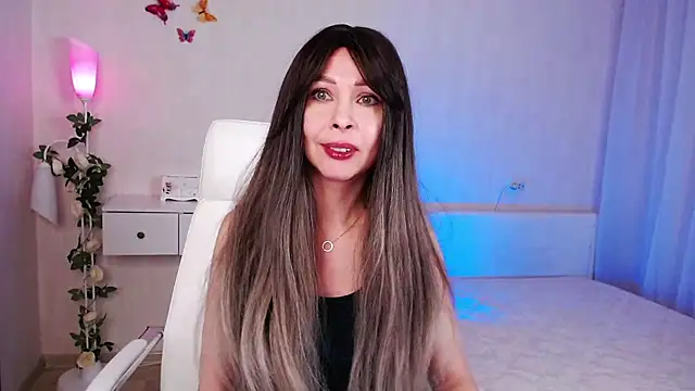 Snapshot of wendifoste chatting on 01/21/25, 07:17 wendifoste online show from 01/21/25, 07:17