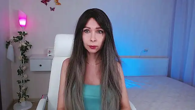 Snapshot of wendifoste chatting on 02/03/25, 04:41 wendifoste online show from 02/03/25, 04:41