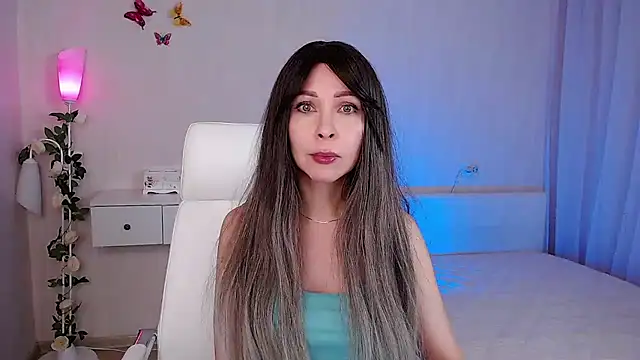 Snapshot of wendifoste chatting on 02/27/25, 03:26 wendifoste online show from 02/27/25, 03:26