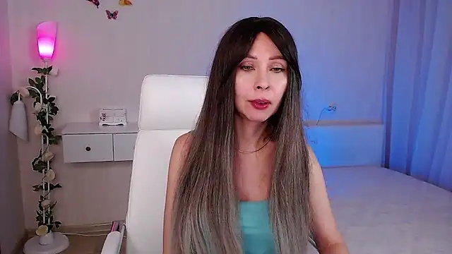 Snapshot of wendifoste chatting on 02/27/25, 07:04 wendifoste online show from 02/27/25, 07:04