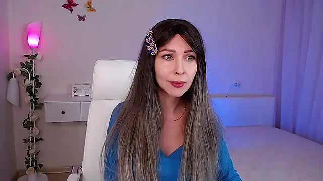 Snapshot of wendifoste chatting on 03/03/25, 06:44 wendifoste online show from 03/03/25, 06:44