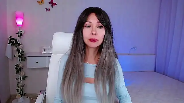 Snapshot of wendifoste chatting on 09/29/25, 07:08 wendifoste online show from 09/29/25, 07:08