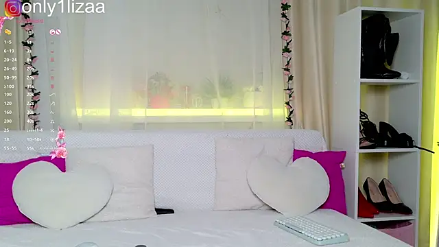 Only1liza online show from 04/09/26, 10:26