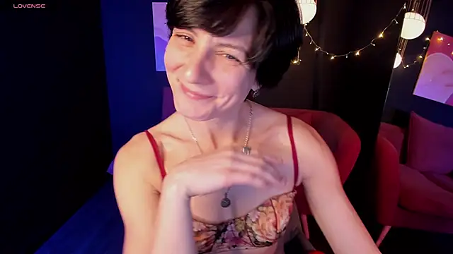 LorenDaze online show from 01/28/25, 07:53