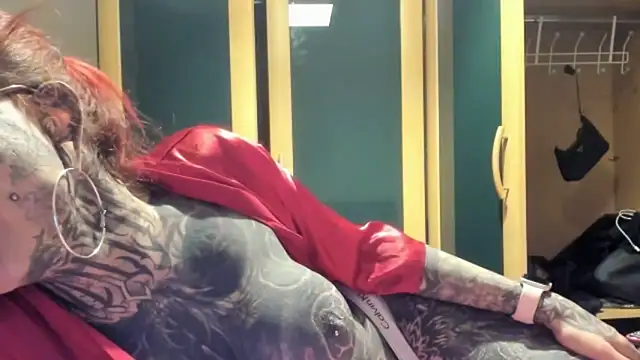 tamarapervert online show from 11/21/25, 10:41