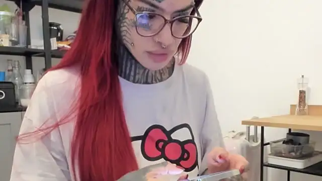 tamarapervert online show from 12/22/25, 09:50