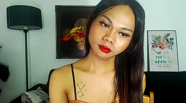 ELLIZABETHFORCUMXX online show from 03/02/25, 05:36