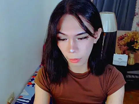 ELLIZABETHFORCUMXX online show from 10/02/25, 10:11