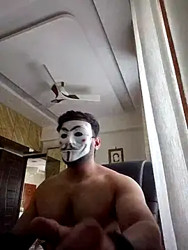 kaizercool1 online show from 02/09/26, 08:51