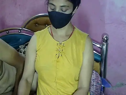 Snapshot of Indian_Horny_Wife chatting on 03/12/26, 07:31 Indian Horny Wife online show from 03/12/26, 07:31